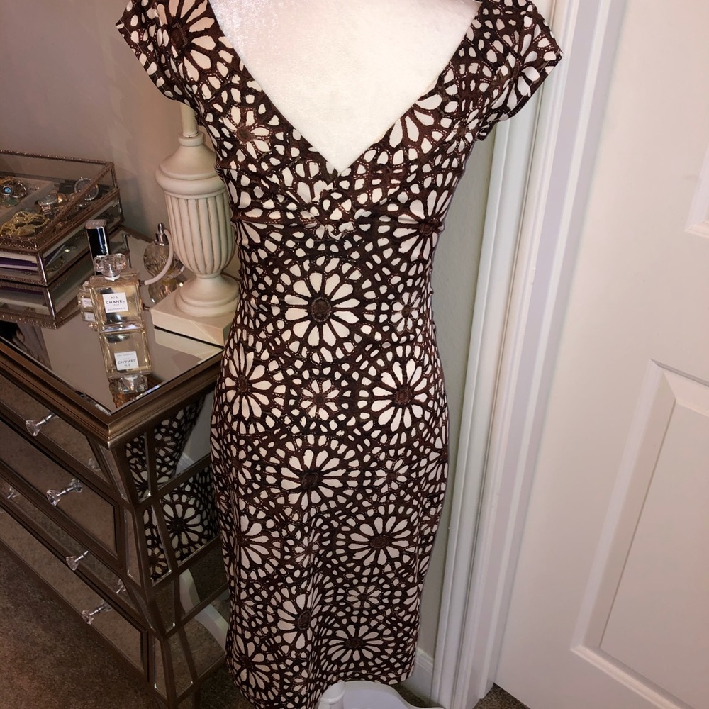 DVF Dress - Picture 4 of 8